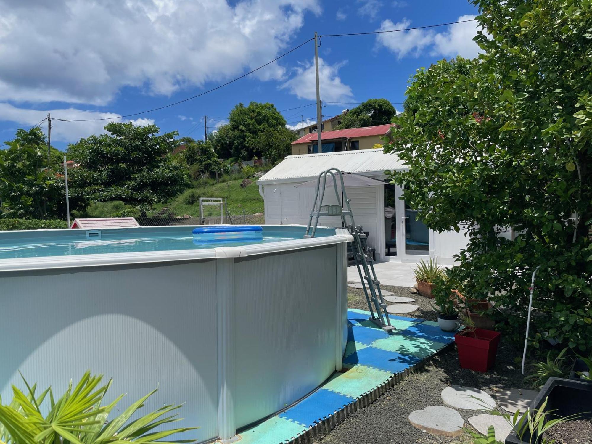 Bungalow "Doussin' Kreyol", Au Calme A 150M De La Plage Grande Anse 외부 사진
