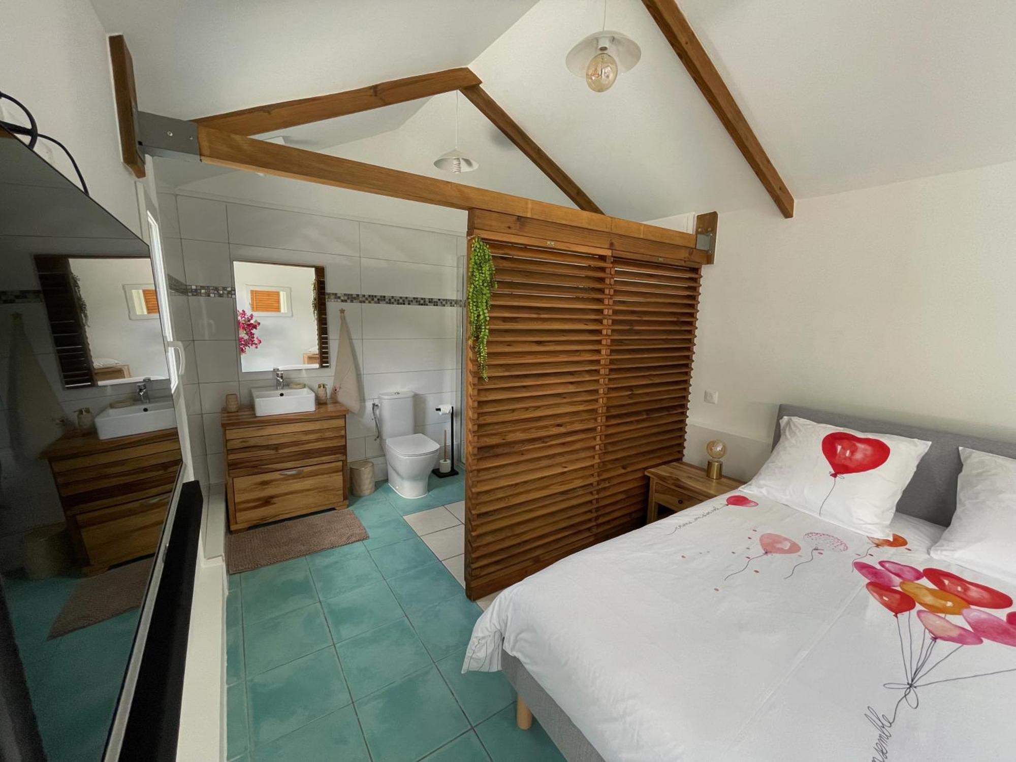 Bungalow "Doussin' Kreyol", Au Calme A 150M De La Plage Grande Anse 외부 사진